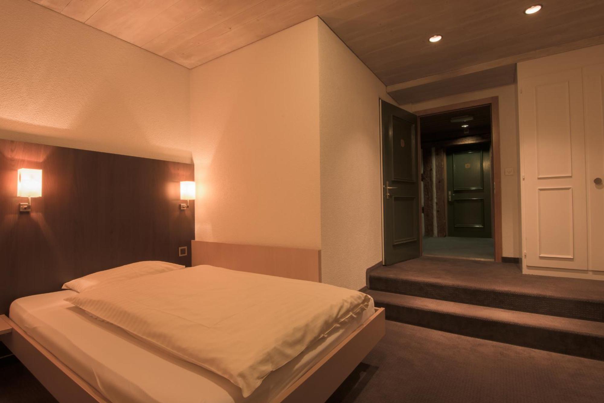 Hotel Zum Goldenen Kreuz Frauenfeld Ruang foto