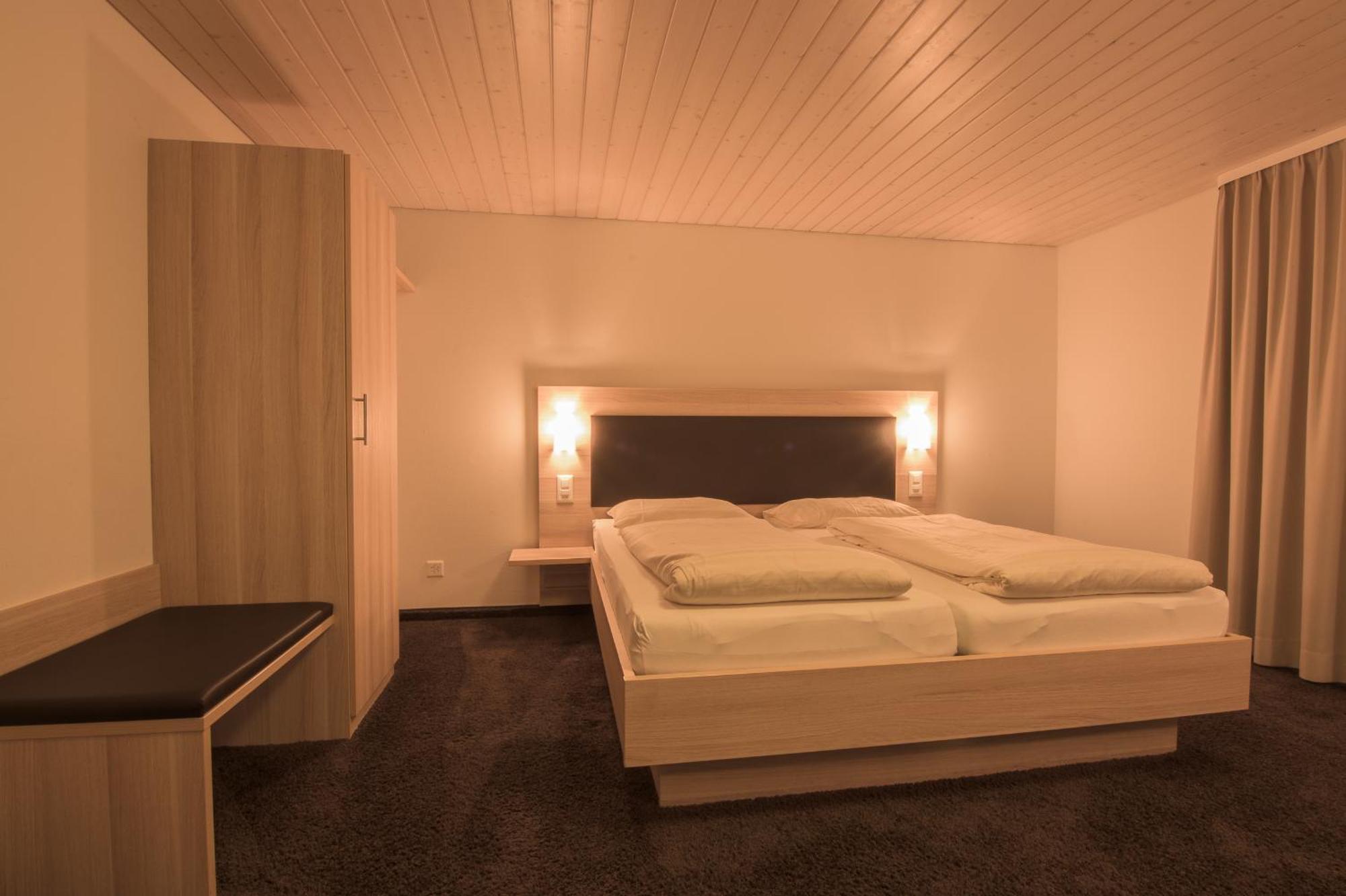 Hotel Zum Goldenen Kreuz Frauenfeld Ruang foto